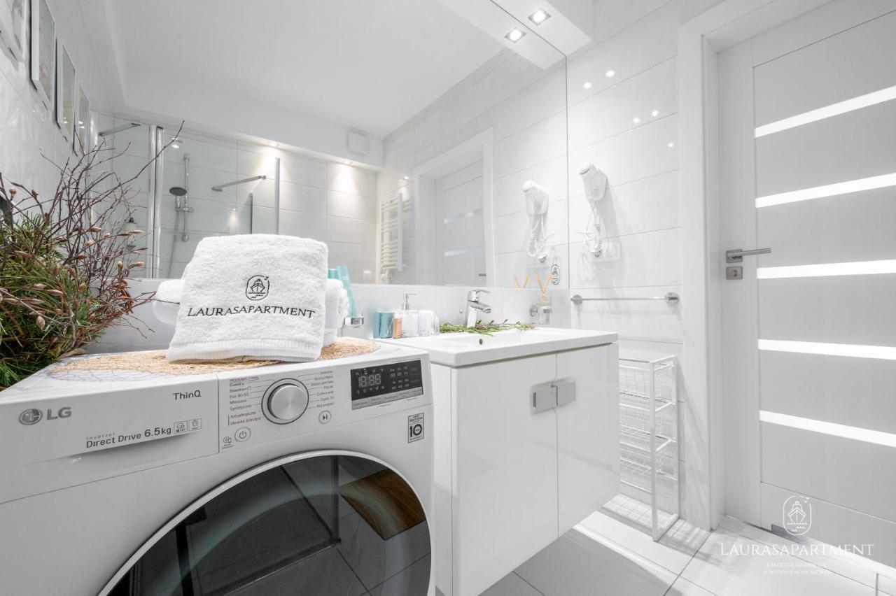 Laurasapartment Jarosławiec Eksteriør bilde